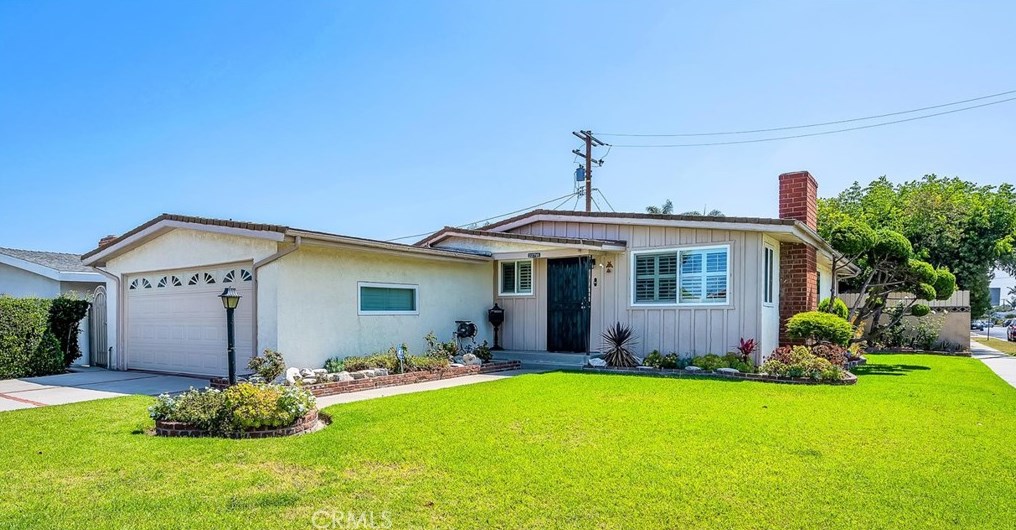 22718 Ronan Ave, Long Beach, CA 90745