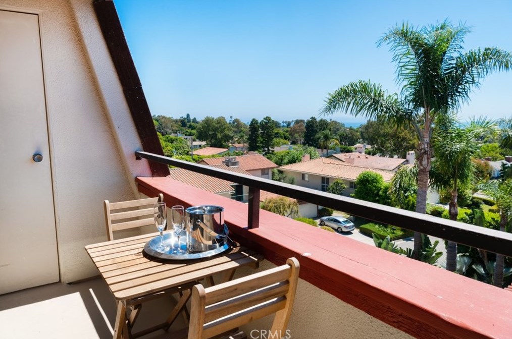2357 Palos Verdes Dr #7, Palos Verdes Estates, CA 90274