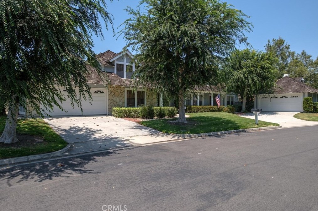 11 Thunder Trail #6, Irvine, CA 92614