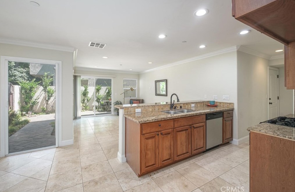 2436 Cabrillo Ave #a, Torrance, CA 90501