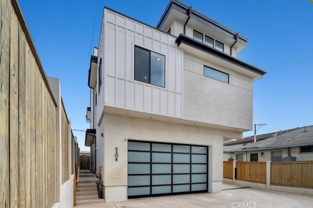 530 Avenue C #b, Redondo Beach, CA 90277