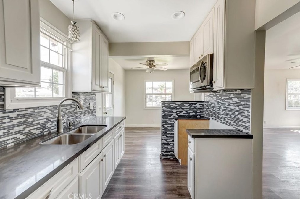 4323 Bannister Ave, El Monte CA 91732-1701 exterior