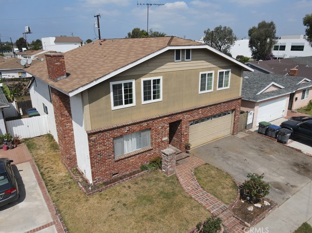 21219 Lynton Ave, Long Beach, CA 90745