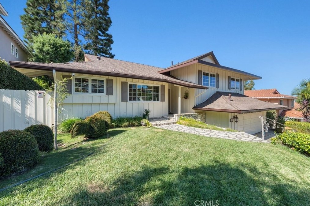 2039 Van Karajan Dr, Palos Verdes Estates, CA 90275