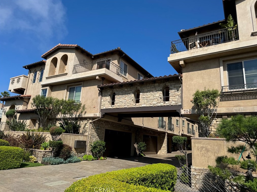 704 S Pacific Coast #b, Redondo Beach, CA 90277
