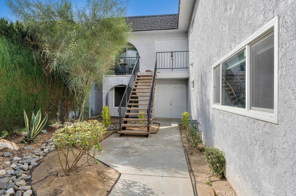 4732 W 160th St, Lawndale, CA 90260