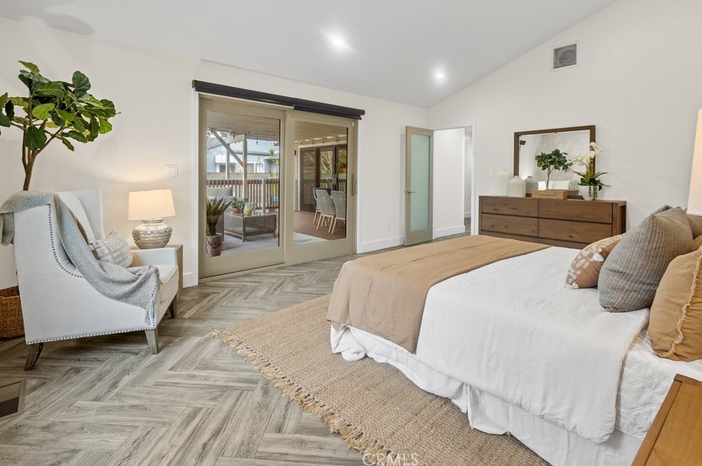 8912 Yorktown Ave, Los Angeles CA  90045-4133 exterior