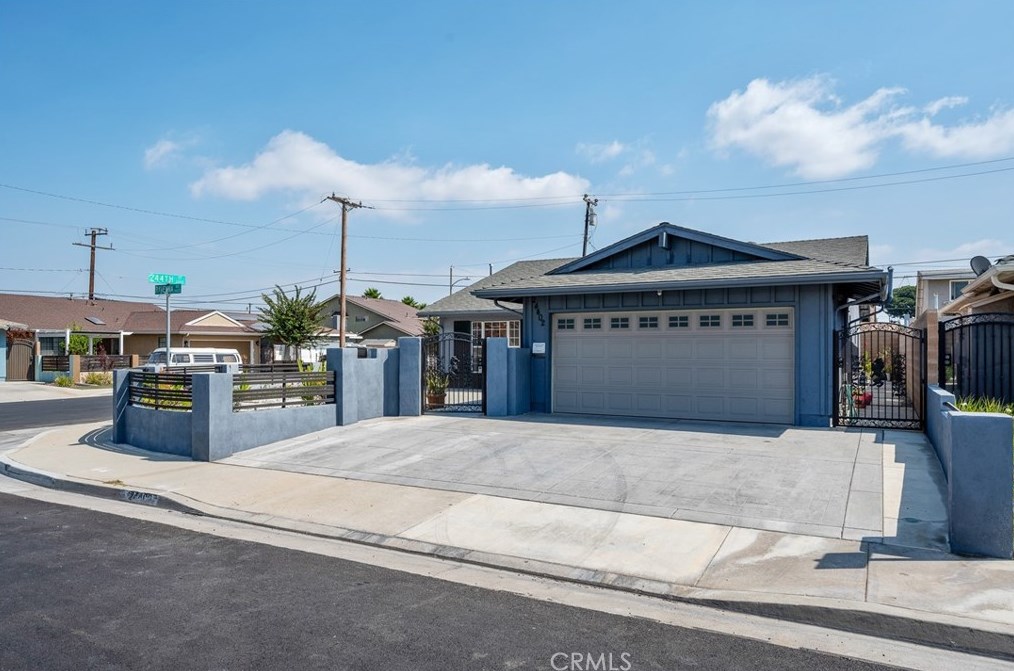 24402 Ravenna Ave, Long Beach, CA 90745