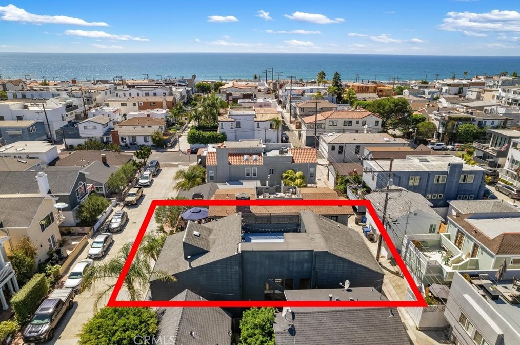 417 30th St, Hermosa Beach, CA 90254-2131