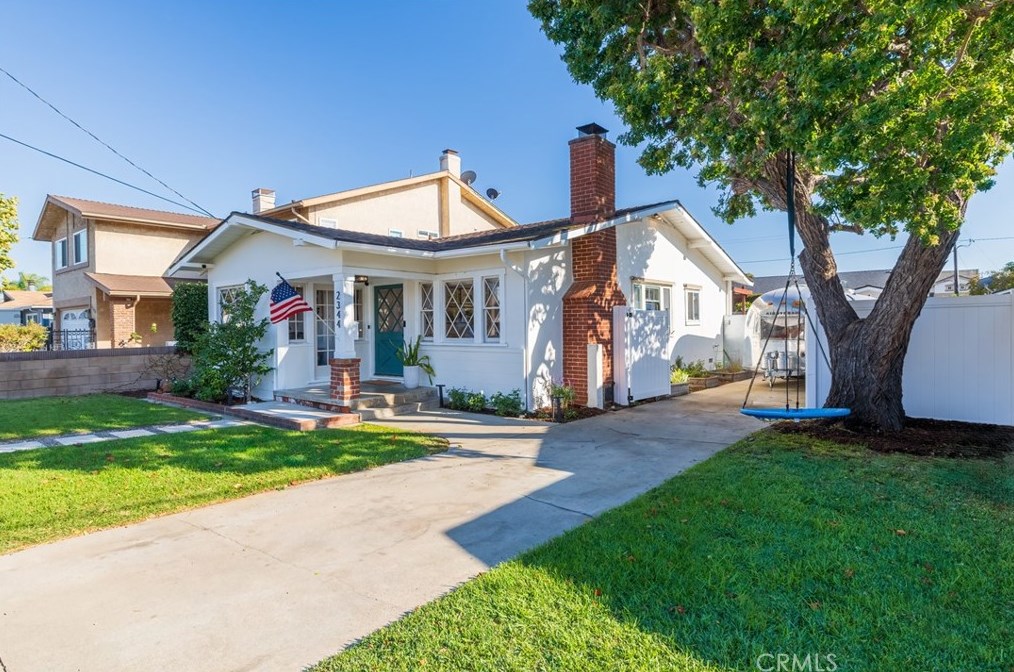 2344 230th St, Torrance, CA 90501-5209