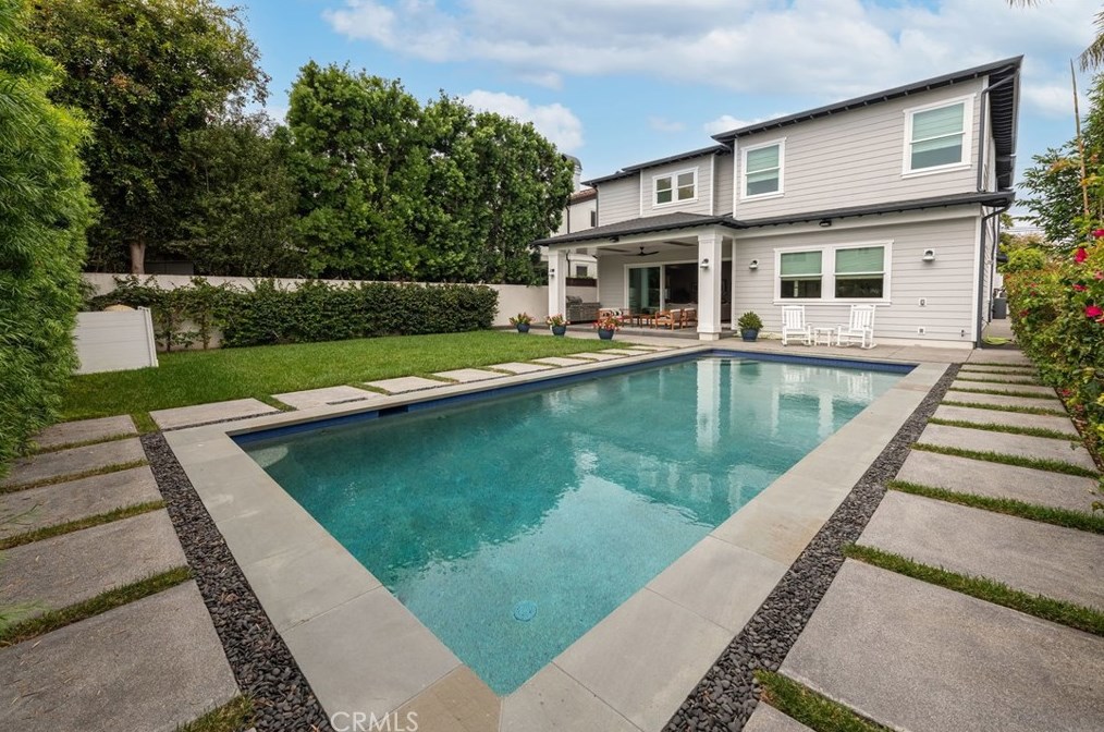 2112 Ruhland Ave, Redondo Beach, CA 90278-2420