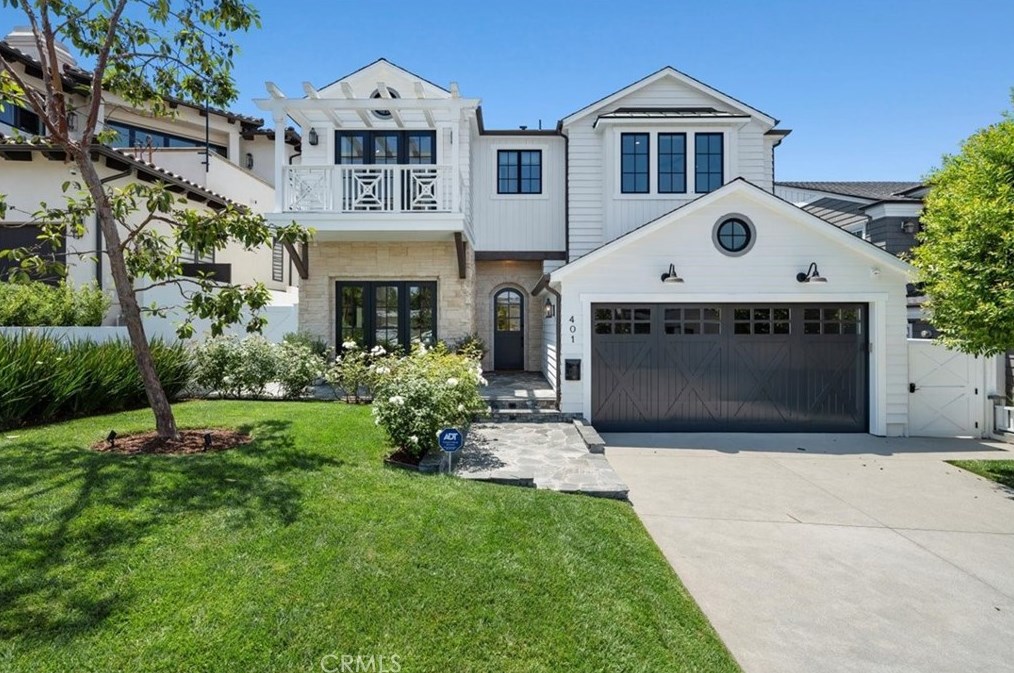 401 Dianthus St, Manhattan Beach, CA 90266-6718