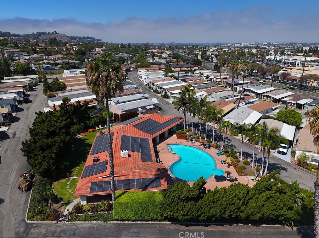 2550 Pacific Coast Hwy, Torrance CA  90505-7045 exterior