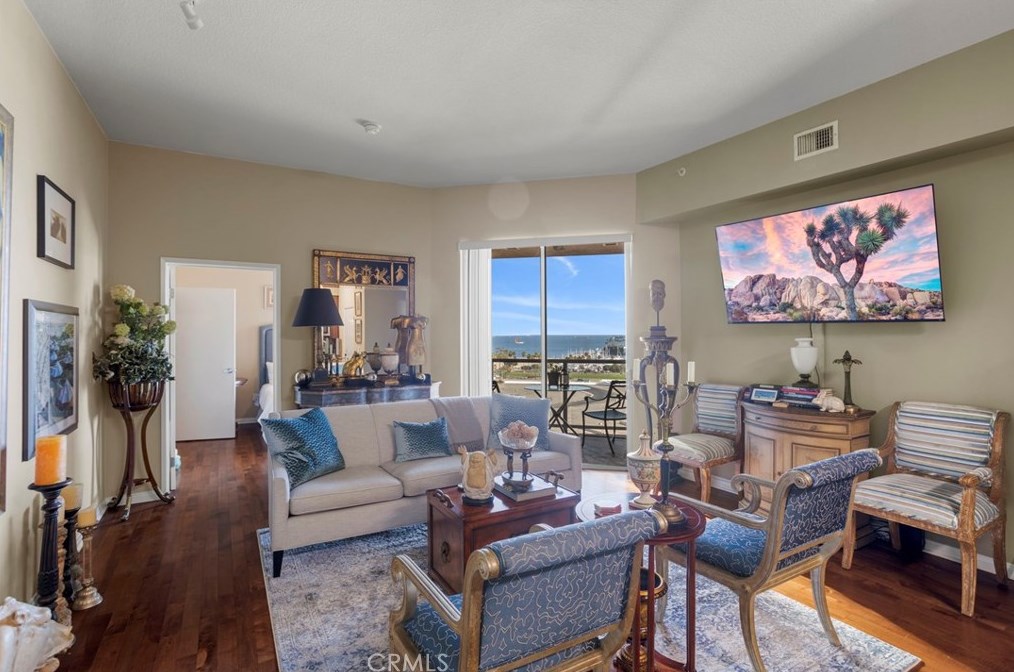 488 E Ocean Blvd #901, Long Beach, CA 90802