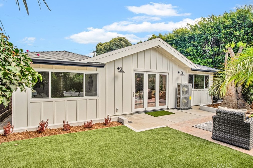 1209 Frd Ave, Redondo Beach CA  90278-4023 exterior