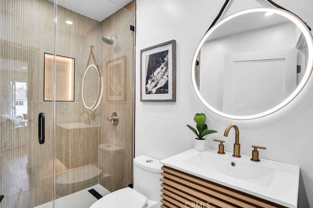 1209 Frd Ave, Redondo Beach CA  90278-4023 exterior