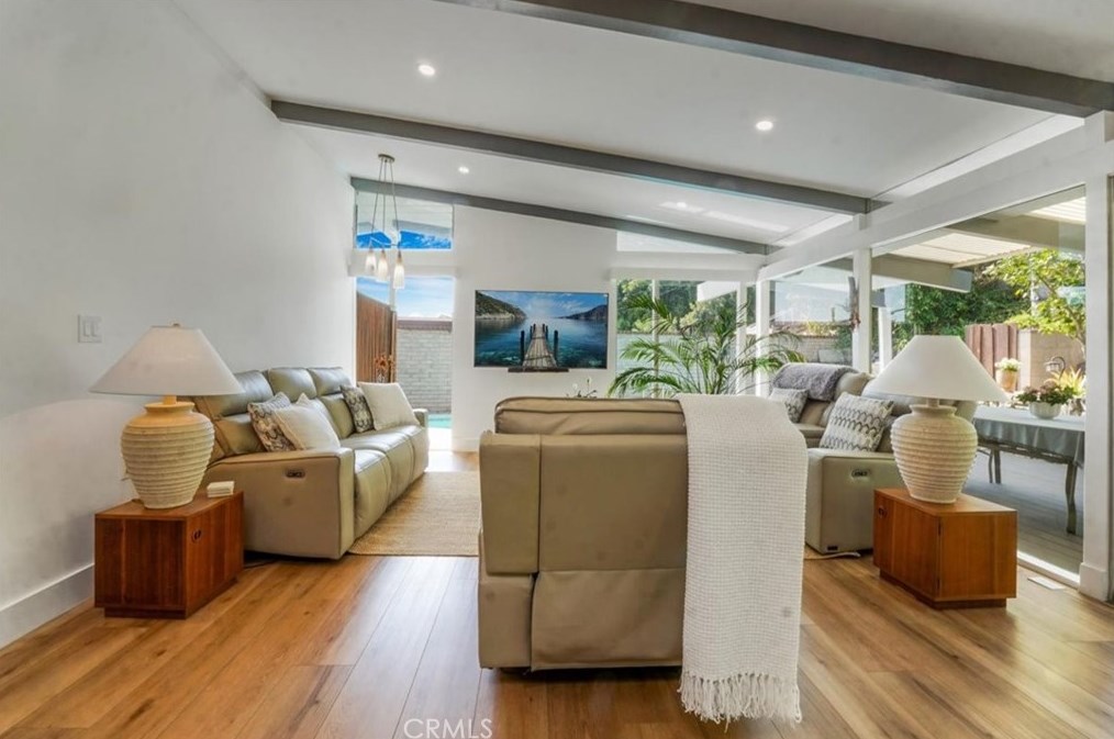 29511 N Enrose Ave, Palos Verdes Estates, CA 90275
