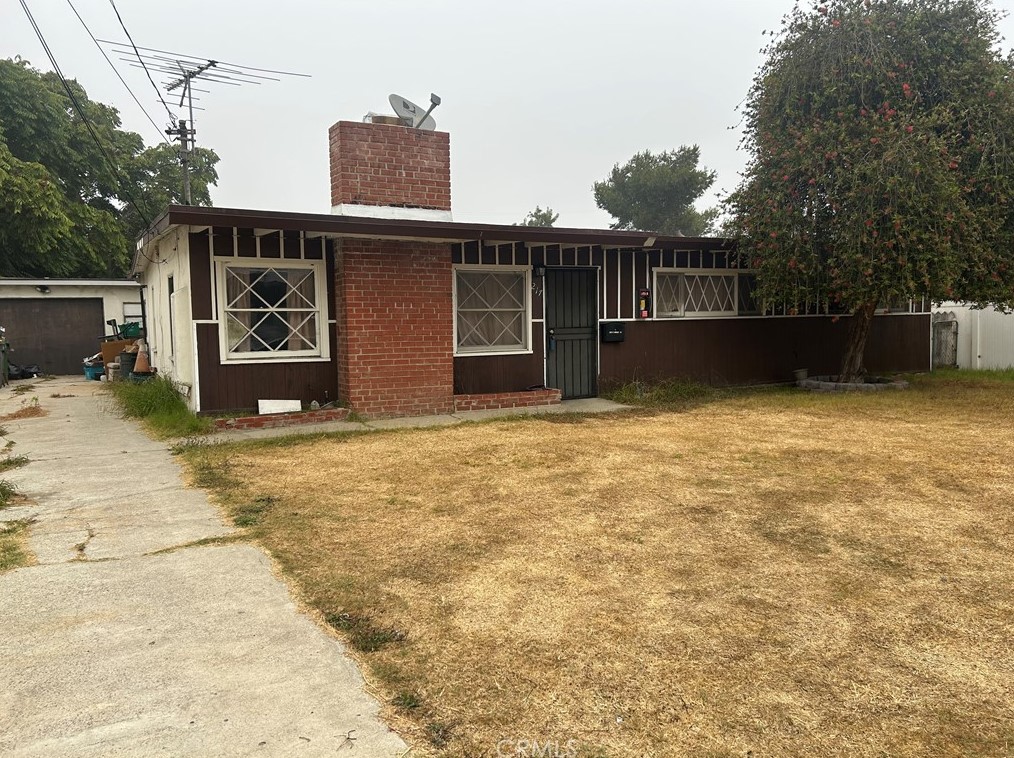 217 W 223rd St, Long Beach, CA 90745