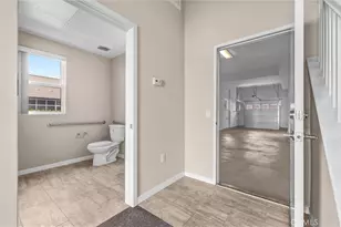 1602 W Artesia Square, Gardena, CA 90248 - Photo 4