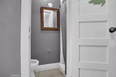 1643 W 46th Street, Los Angeles, CA 90062 - Photo 14