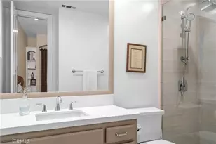 1136 5th St, Manhattan Beach, CA 90266 - Photo 38