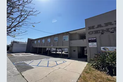 555 W 9th Street #16, San Pedro, CA 90731 - Photo 2