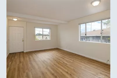 730 W 5th Street, San Pedro, CA 90731 - Photo 10