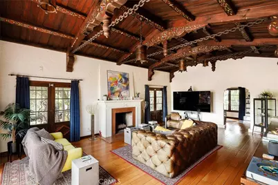 7 37th Place, Long Beach, CA 90803 - Photo 4