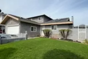 879 E Turmont St, Carson, CA 90746 - Photo 2