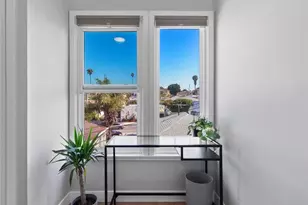 610 E Fairview, Inglewood, CA 90302 - Photo 8