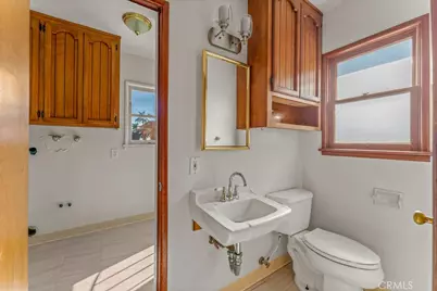 1611 Bay View Avenue, Wilmington, CA 90744 - Photo 16
