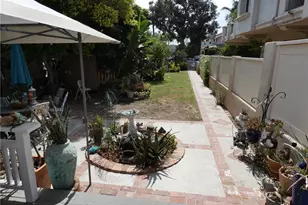 218 N Broadway, Redondo Beach, CA 90277 - Photo 8