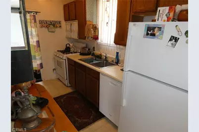 218 N Broadway, Redondo Beach, CA 90277 - Photo 36