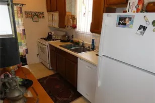 218 N Broadway, Redondo Beach, CA 90277 - Photo 36