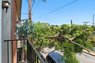 3315 Strongs Dr, Los Angeles, CA 90292 - Photo 36