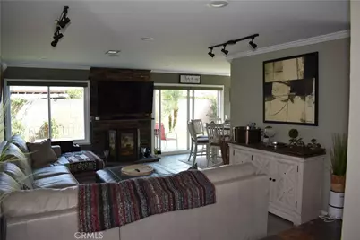 956 E Gladwick Street, Carson, CA 90746 - Photo 6