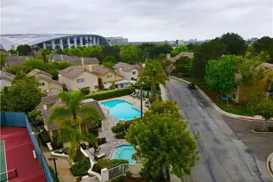 8712 Chessington Dr, Inglewood, CA 90305 - Photo 26