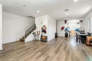 816 W 47th St, Los Angeles, CA 90037 - Photo 6