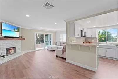 308 S Cabrillo Avenue #3, San Pedro, CA 90731 - Photo 2