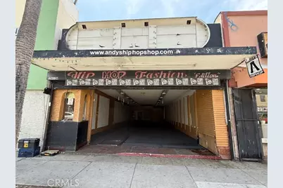 805 N Avalon Boulevard, Wilmington, CA 90744 - Photo 2