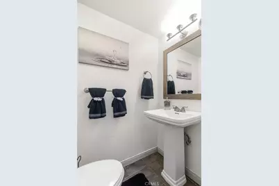 323 E Plymouth Street #10, Inglewood, CA 90302 - Photo 12