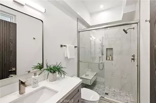 1022 17th St, Hermosa Beach, CA 90254 - Photo 58