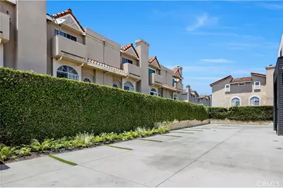 1715 W 149th Street #E, Gardena, CA 90247 - Photo 32