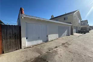 528 530 W 19th St, San Pedro, CA 90731 - Photo 2