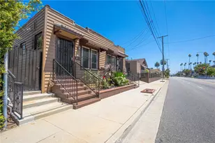 2289 W 29th Pl, Los Angeles, CA 90018 - Photo 16