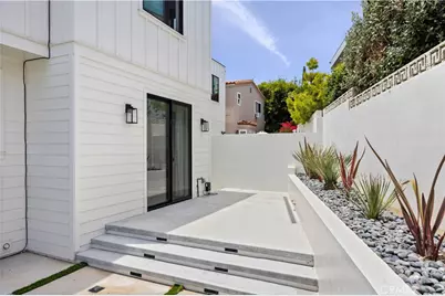 1504 Prospect Avenue, Hermosa Beach, CA 90254 - Photo 26