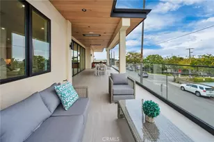 461 NW Chabela Dr, Manhattan Beach, CA 90266 - Photo 32