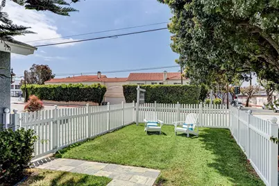 312 N Prospect Avenue, Redondo Beach, CA 90277 - Photo 4