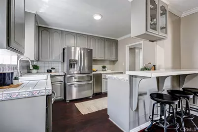 312 N Prospect Avenue, Redondo Beach, CA 90277 - Photo 14