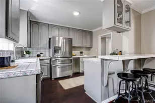 312 N Prospect Ave, Redondo Beach, CA 90277 - Photo 14